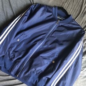 Windbreaker/track jacket